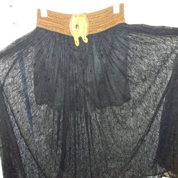 FAVLUX Flowy Sheer Lace Skirt W/ built in shorts! Small - Picture 11 of 13